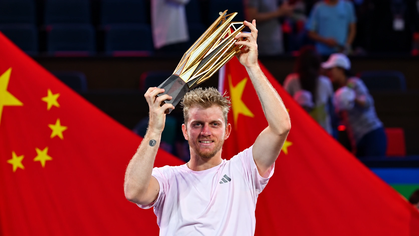 Davidovich Fokina gana Masters 1000 de Shanghái y hace historia para España
